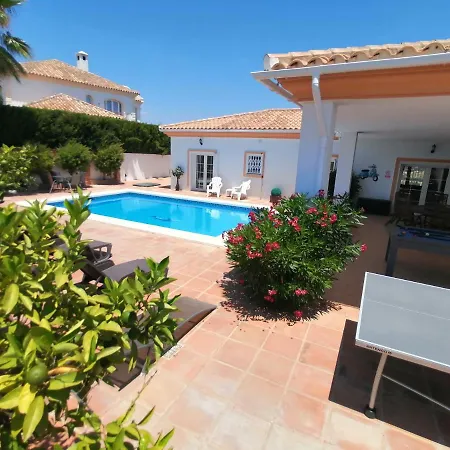 Grande - Cala Golf La Mairena